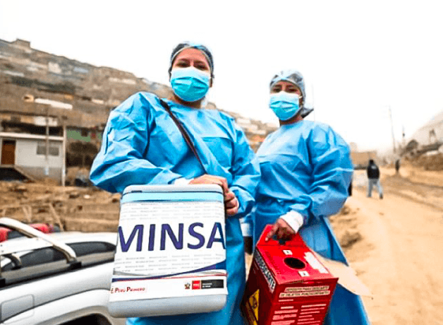 Especialista en trabajo social comunitario